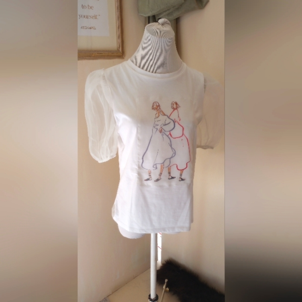 Zara Cotton Tee With See thru Sleeves. Modern Art Design on Front Size Small.NWT